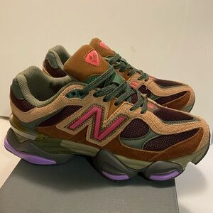 New Balance Multicolor Women's Sneakers